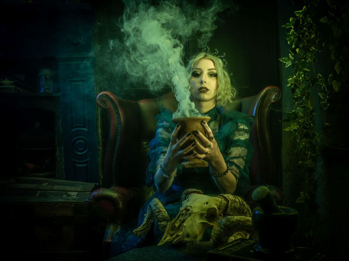 How to punctuate&nbsp;dialogue